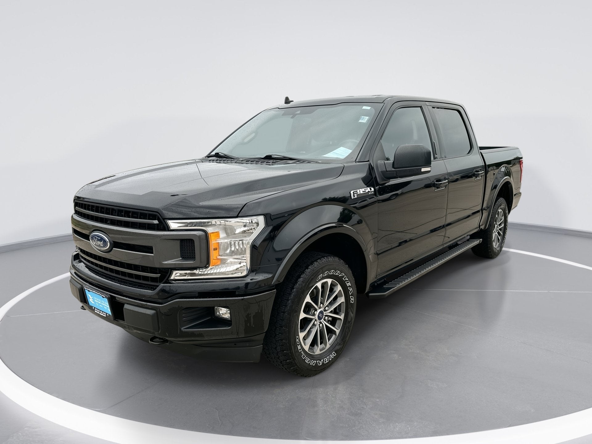 2020 Ford F-150 XL in Black — front three-quarter view