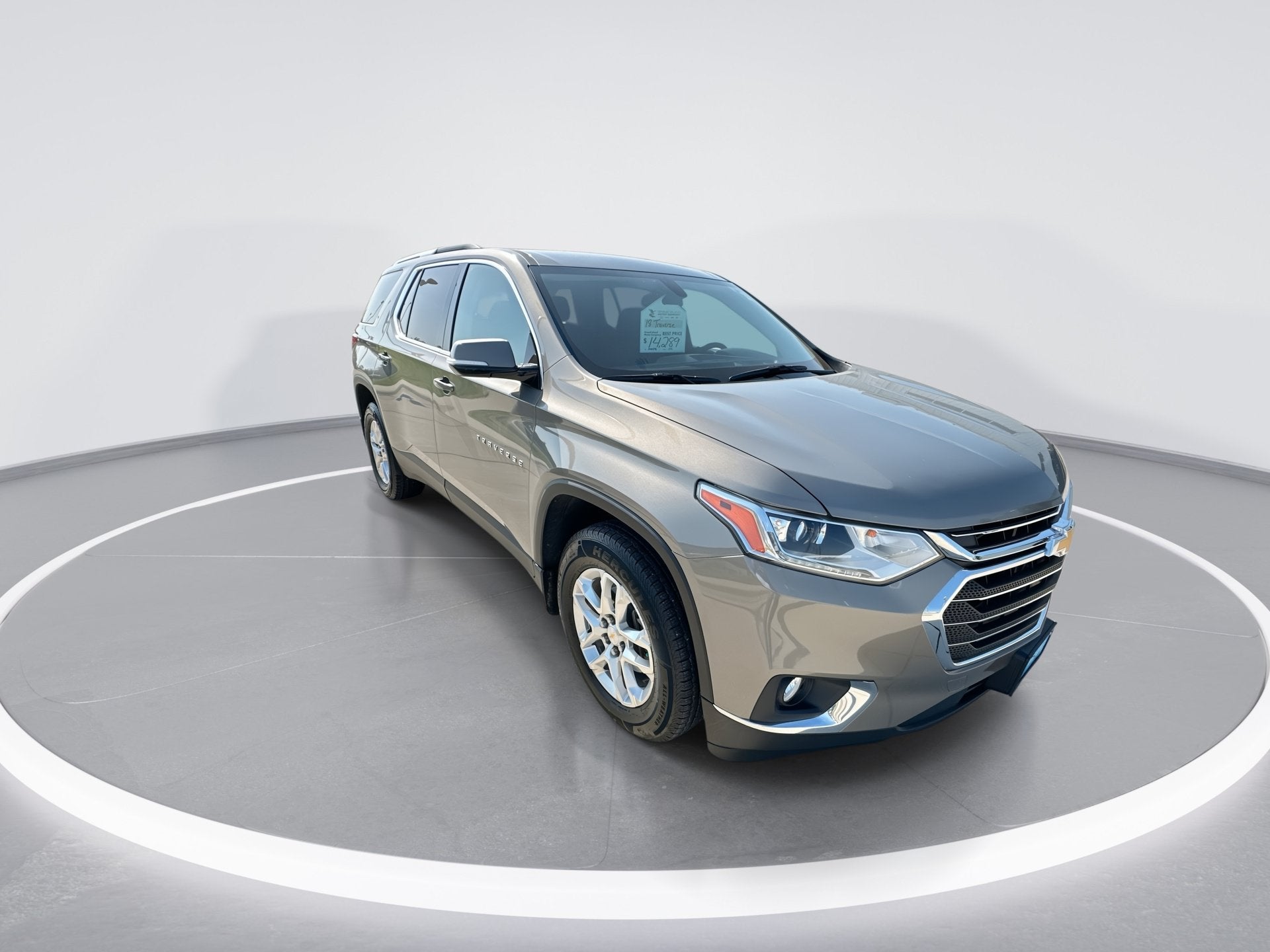 2018 Chevrolet Traverse — side profile view