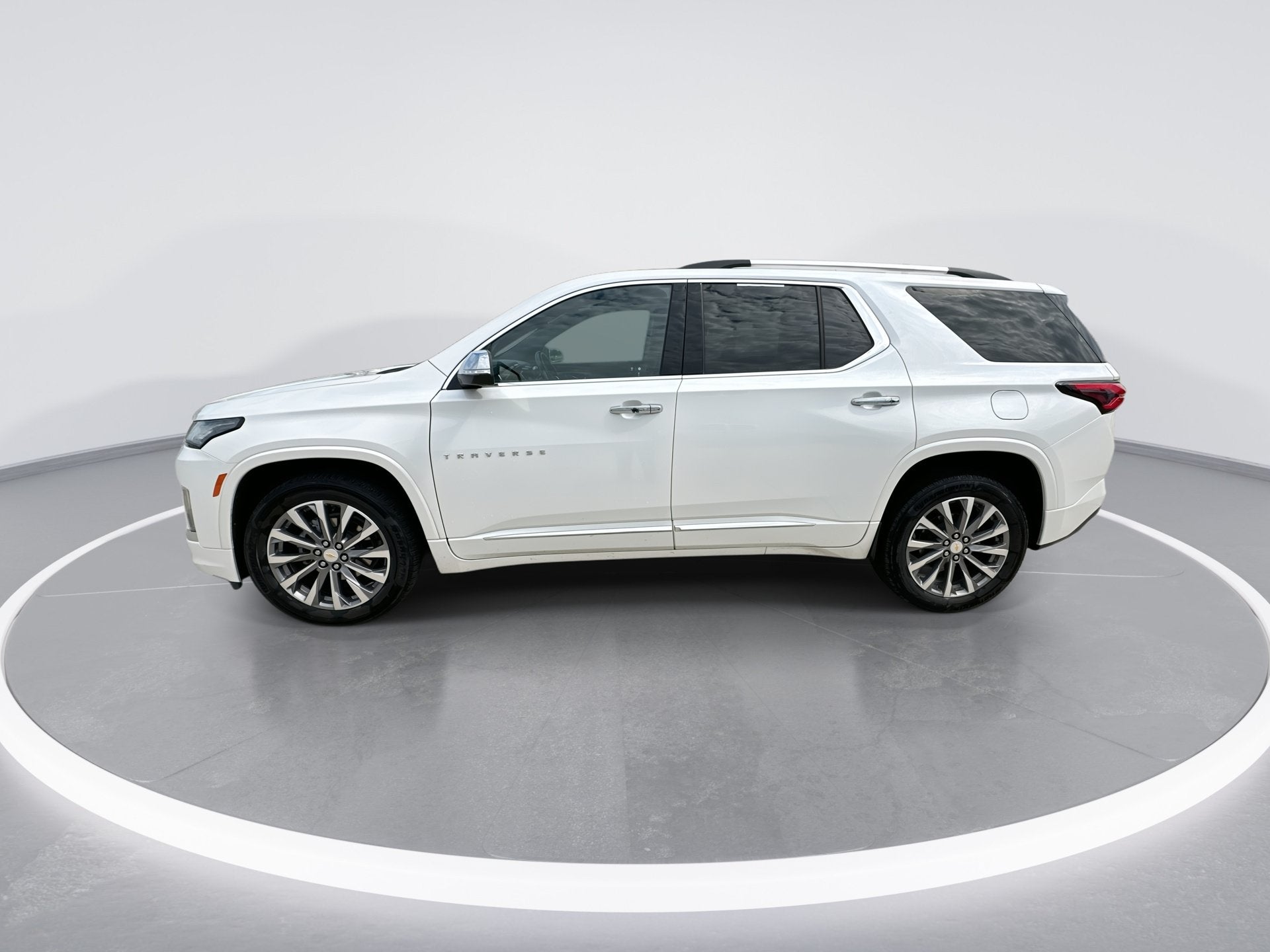 2022 Chevrolet Traverse — detail view
